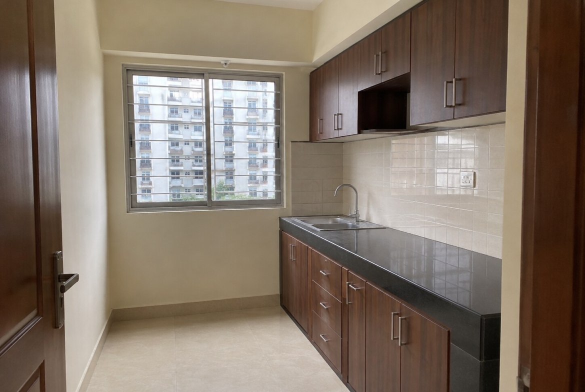 Open-View 3-Bed Apartment in Bashundhara R/A, Dhaka