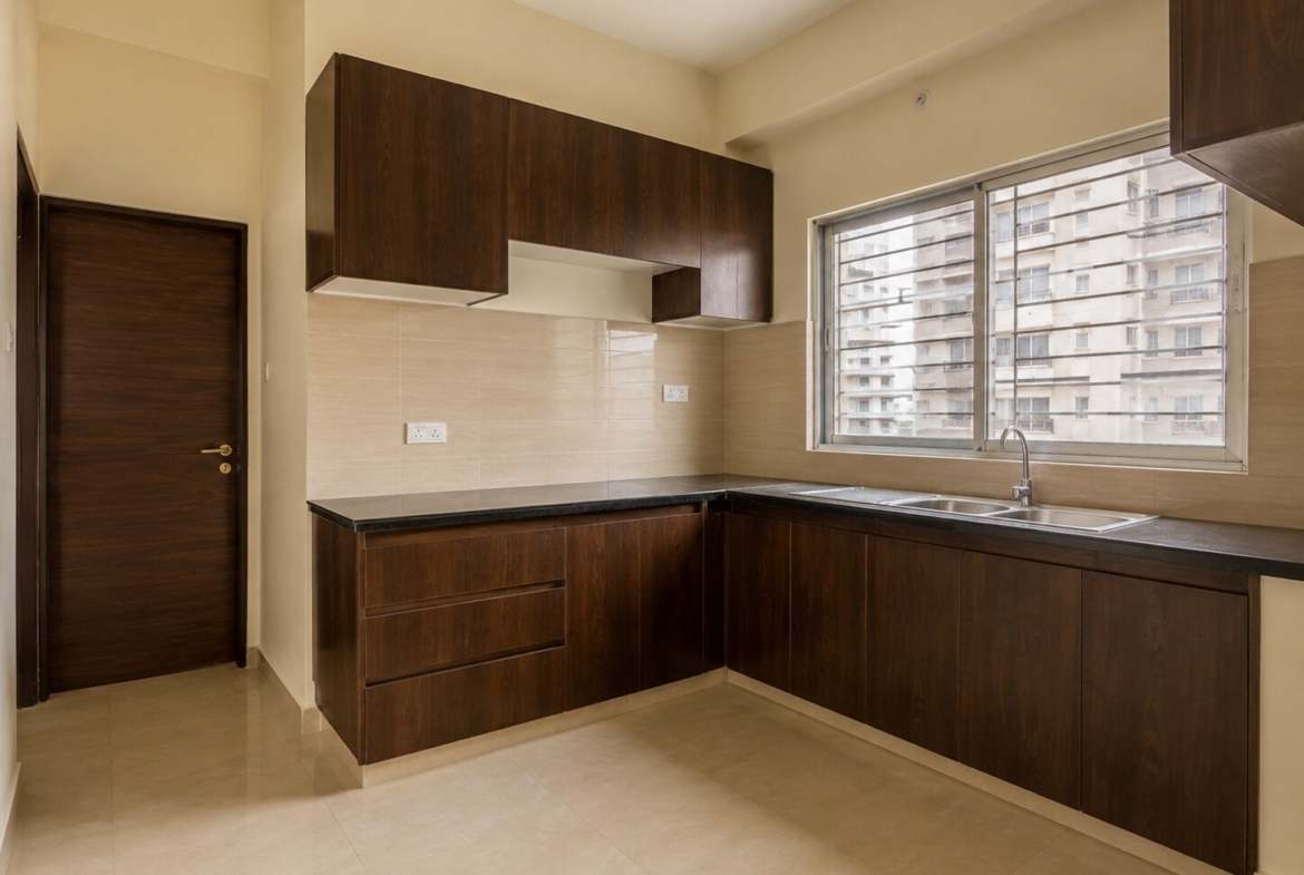 Compact Ready 3-Bed Apartment in Shewrapara, Dhaka