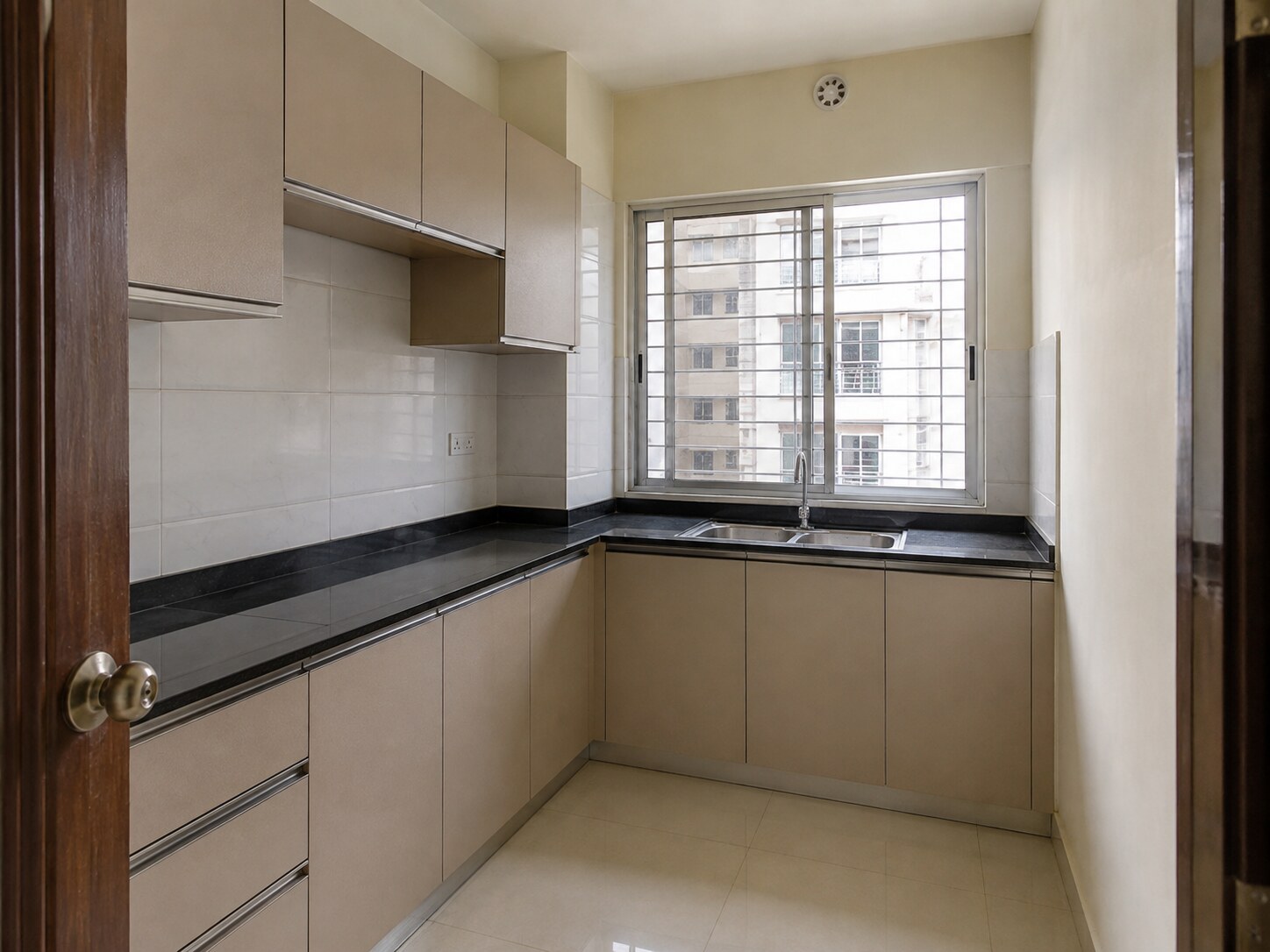 Spacious 3-Bed Family Apartment in South Banasree
